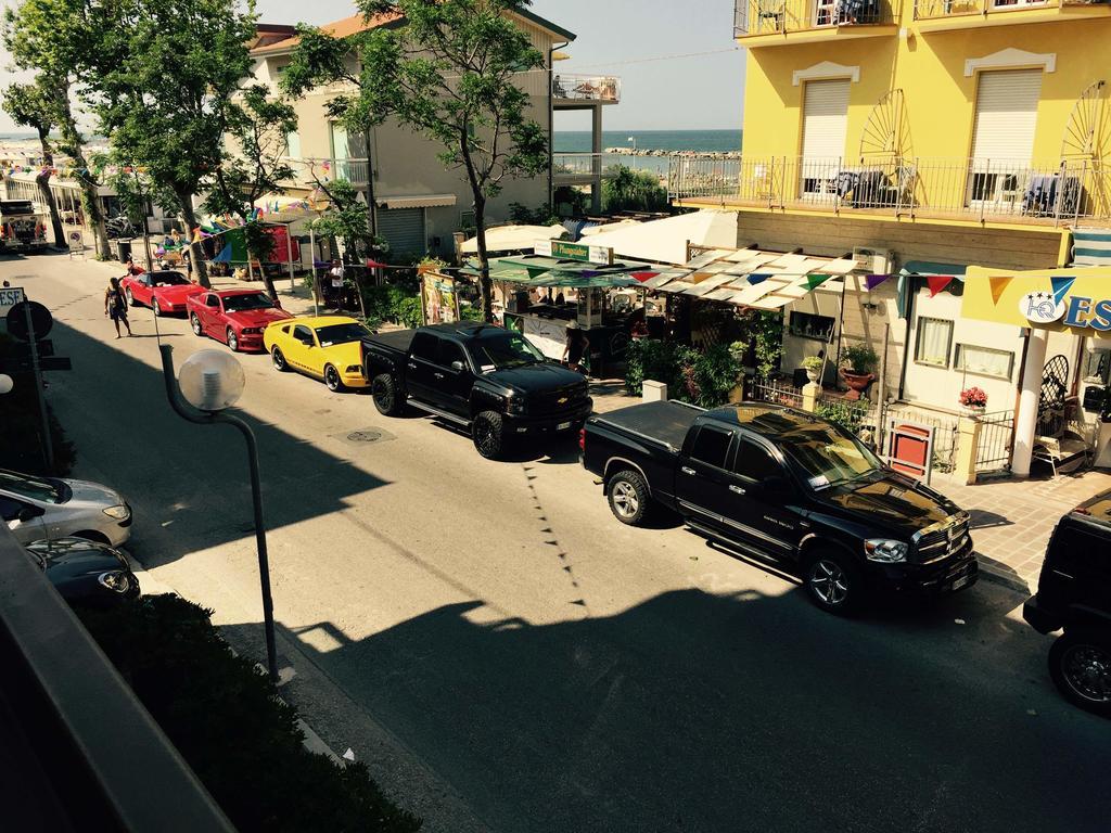 Hotel Acapulco Viserbella di Rimini Eksteriør bilde
