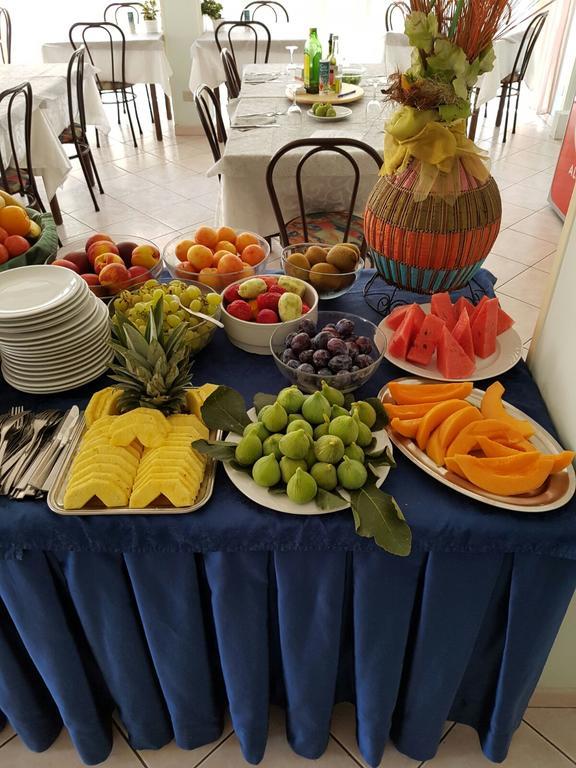 Hotel Acapulco Viserbella di Rimini Eksteriør bilde
