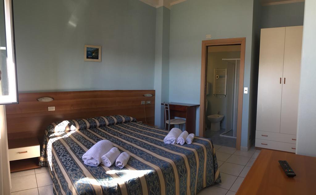 Hotel Acapulco Viserbella di Rimini Eksteriør bilde