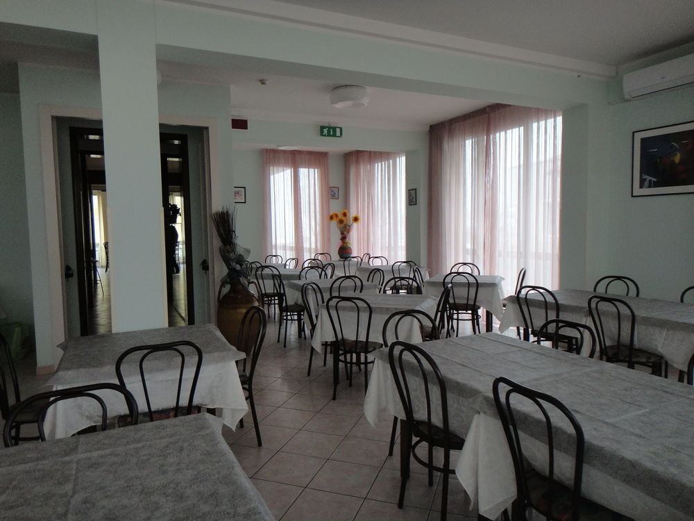 Hotel Acapulco Viserbella di Rimini Eksteriør bilde